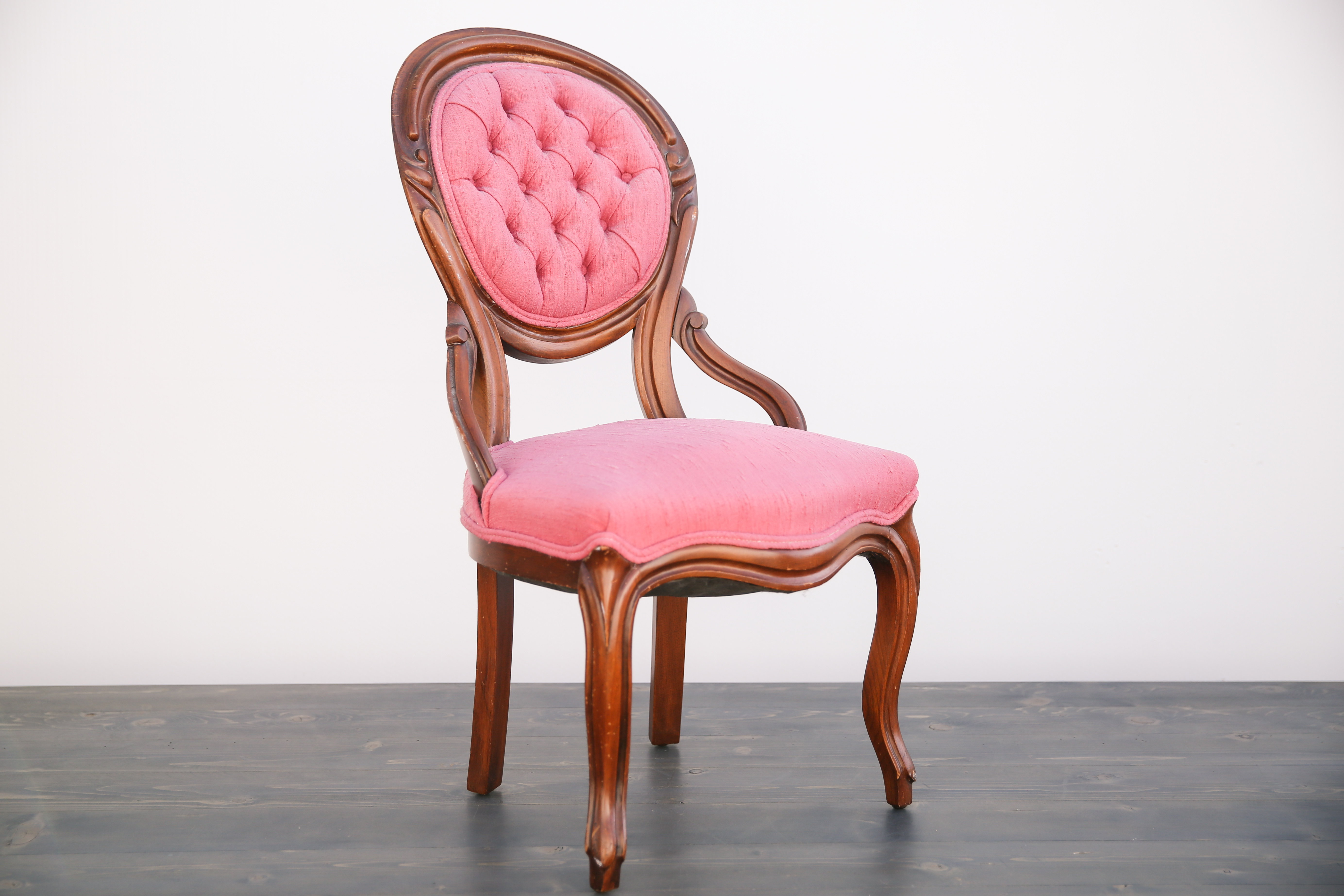 Button Tufted Pink Chair - Out Of The Dust Rentals
