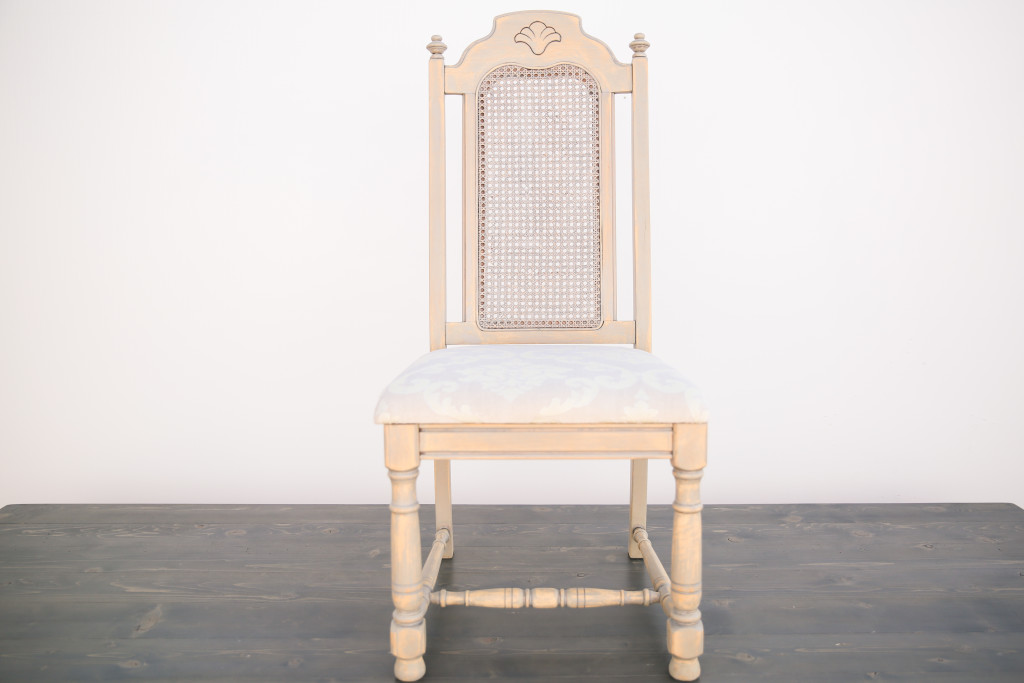 Ivory Seashell Chair - Out Of The Dust Rentals